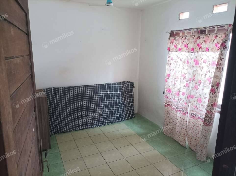 Kost Pak Ramang Tipe B Pondok Aren Tangerang Selatan