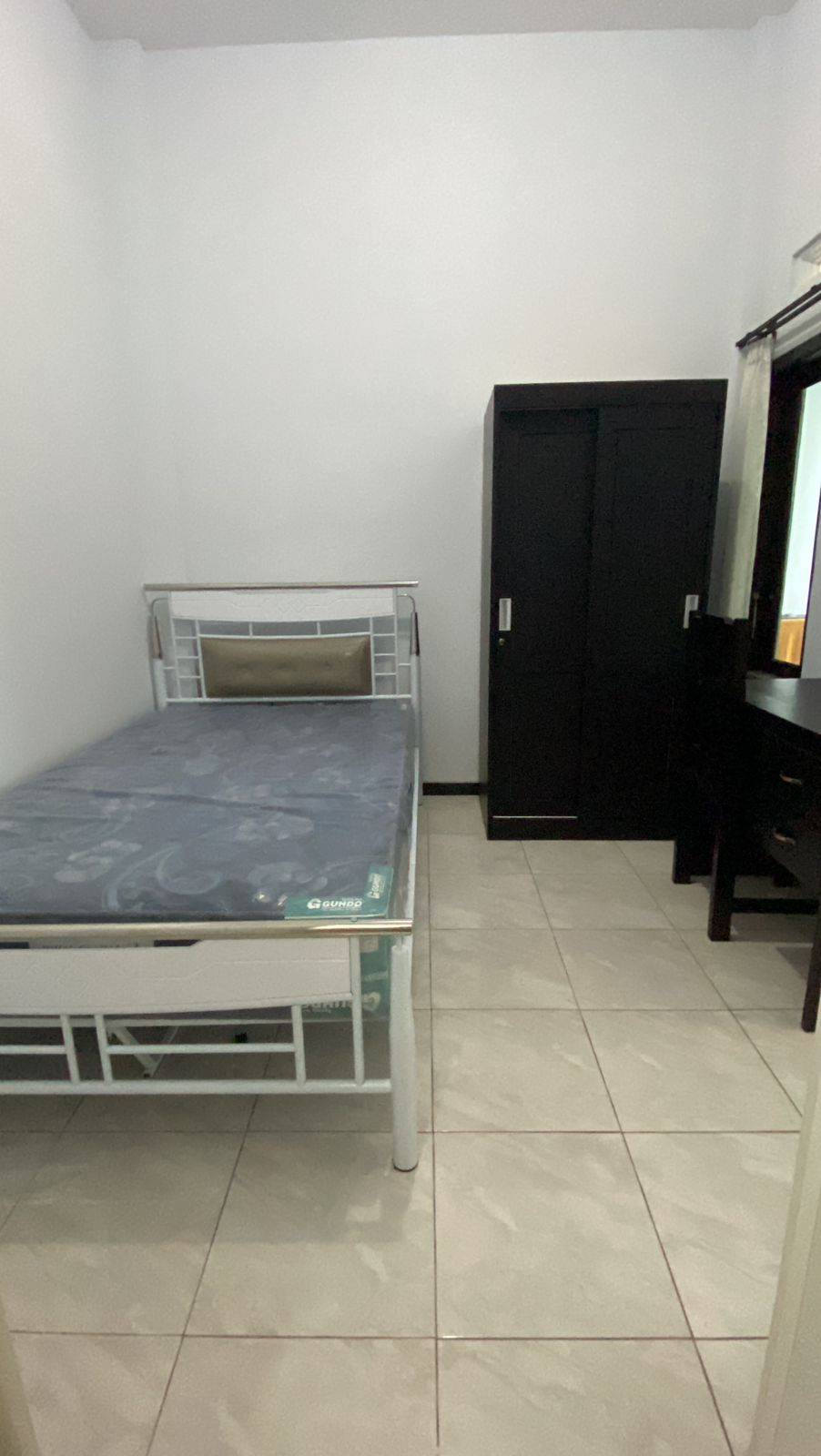 Non-AC Tengah