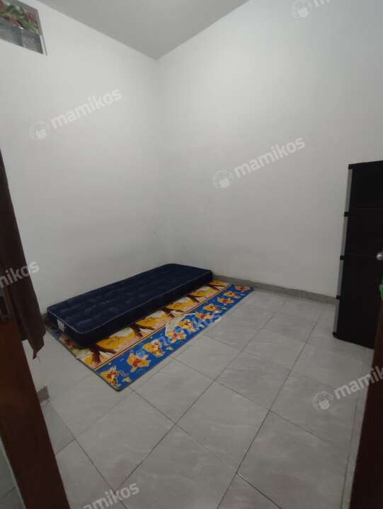 Kost Pak Karmin Cipondoh Tangerang
