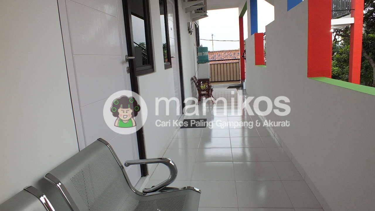 Kost Ibu Rosanti Type Executive Bekasi Selatan Bekasi
