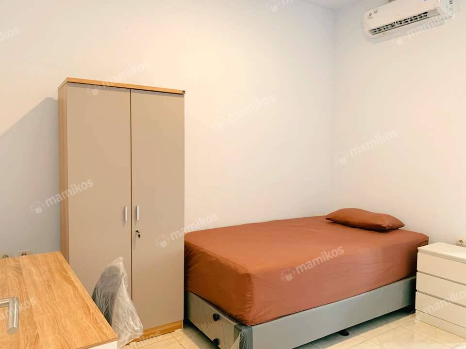 Kost Silo House Deluxe Rawalumbu Bekasi