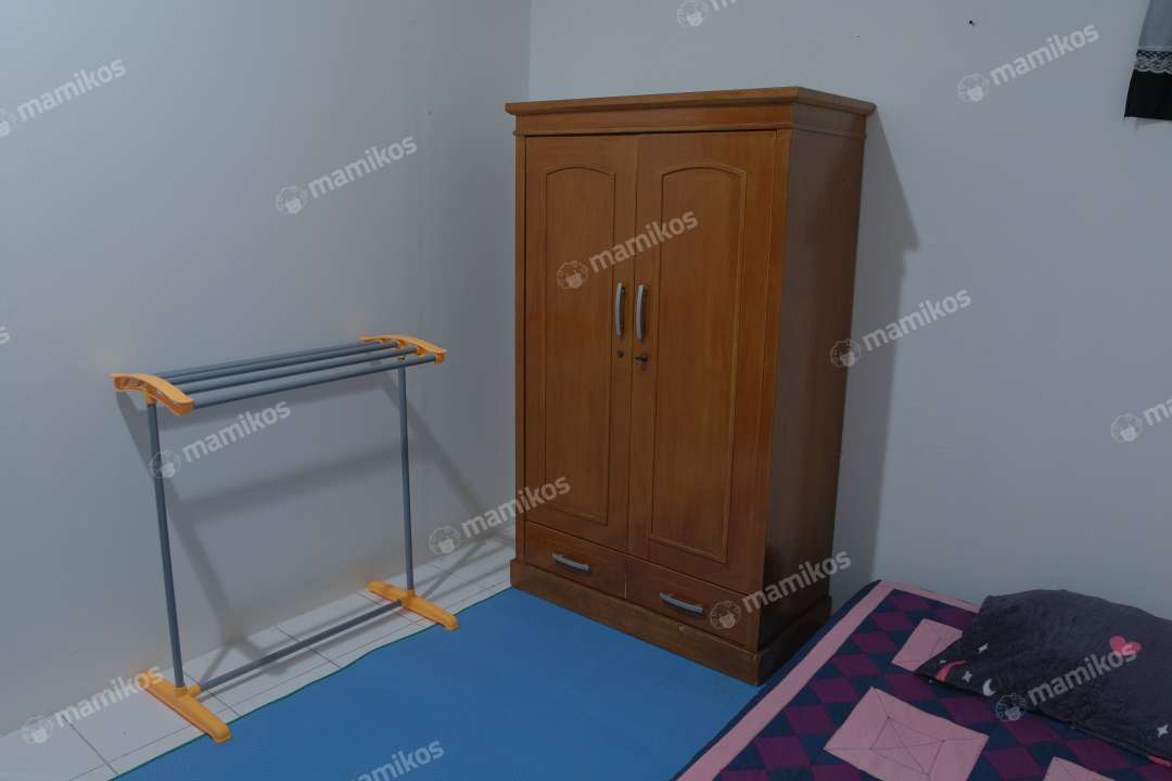 Kost Timur Kelapa Dua Tangerang