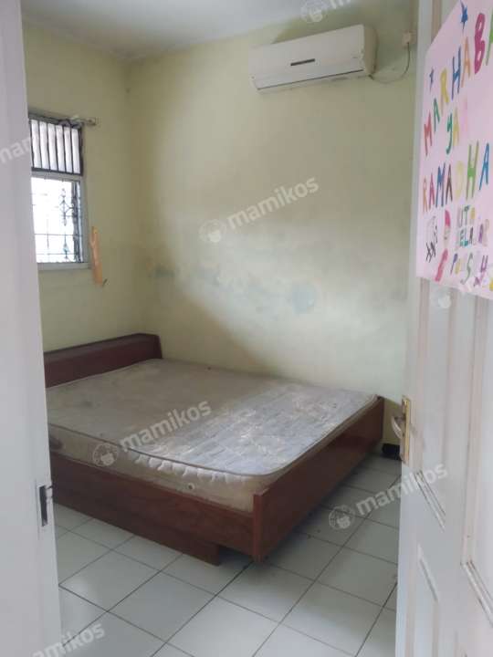 Kost Anis Mustika Jaya Bekasi