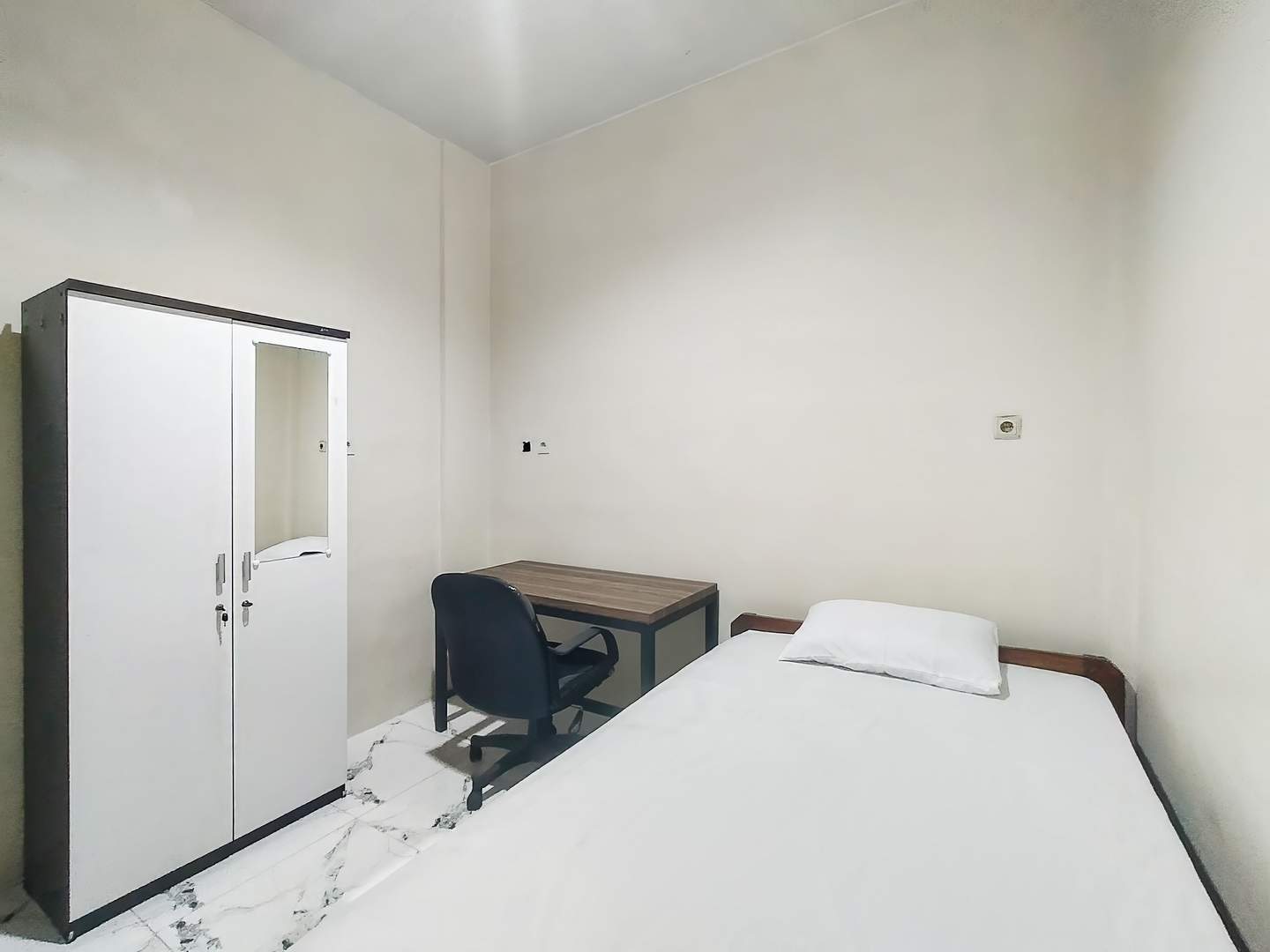 Foto Rukita Unit Fancy Kost Puri Anjasmoro Semarang