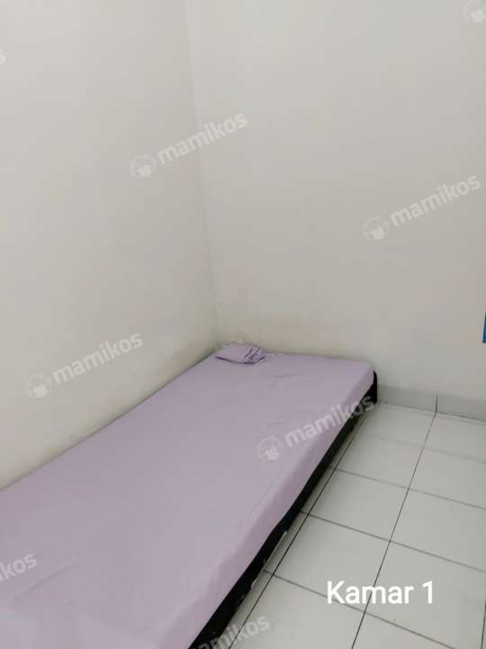 Kost Bakin Eleven tipe A Kramatjati Jakarta Timur