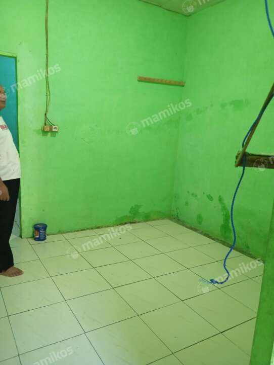 Kost LE Mesdar Tangerang