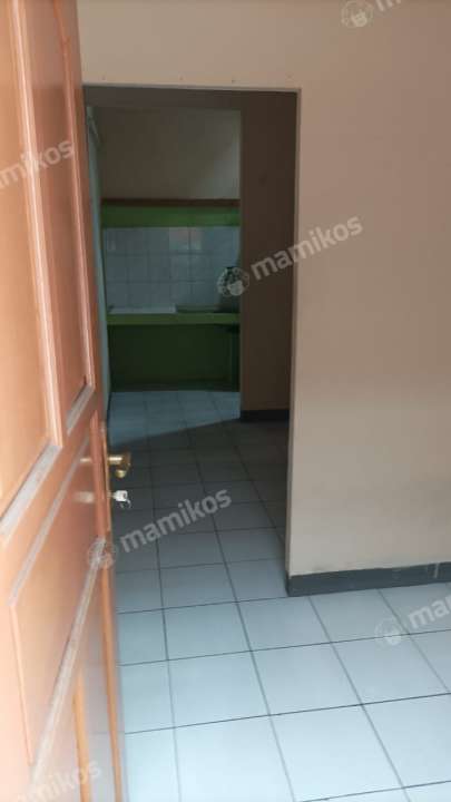 Kost Ibu Teti Periuk Tangerang