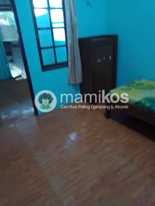 Kost Umi Abu Kebayoran Lama Jakarta Selatan