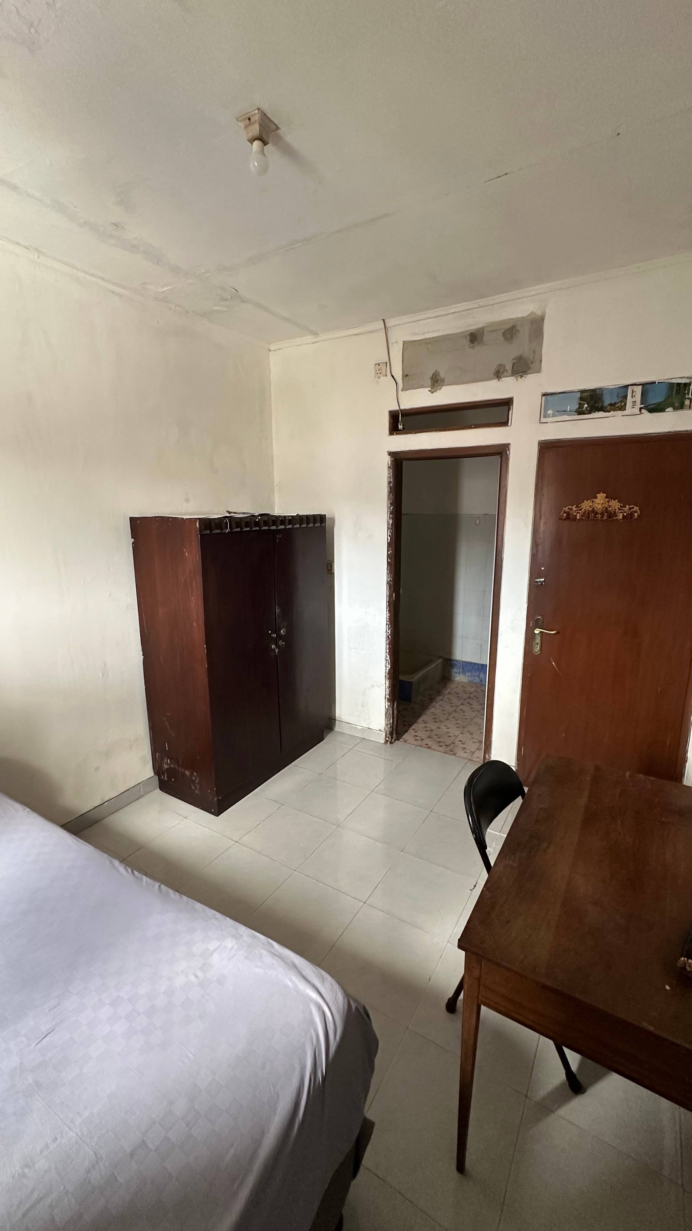 Kamar 1