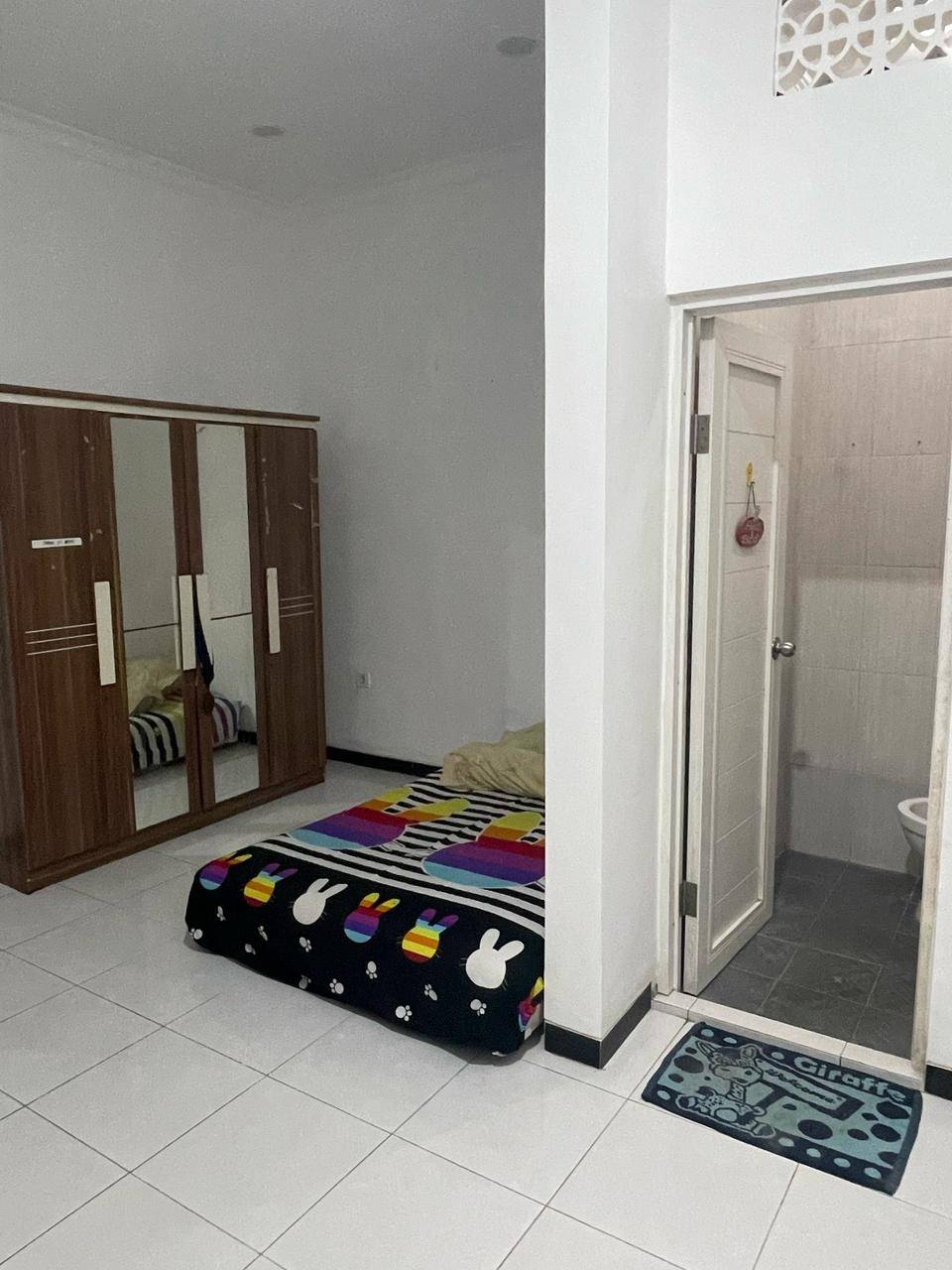 Kamar Reg KM Dalam
