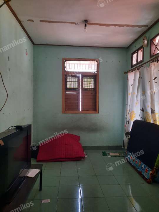 Rumah Kontrakan Bu Dedeh Jatinegara Jakarta Timur