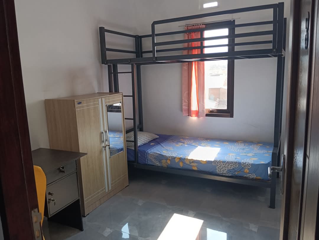 Kamar mandi luar wat