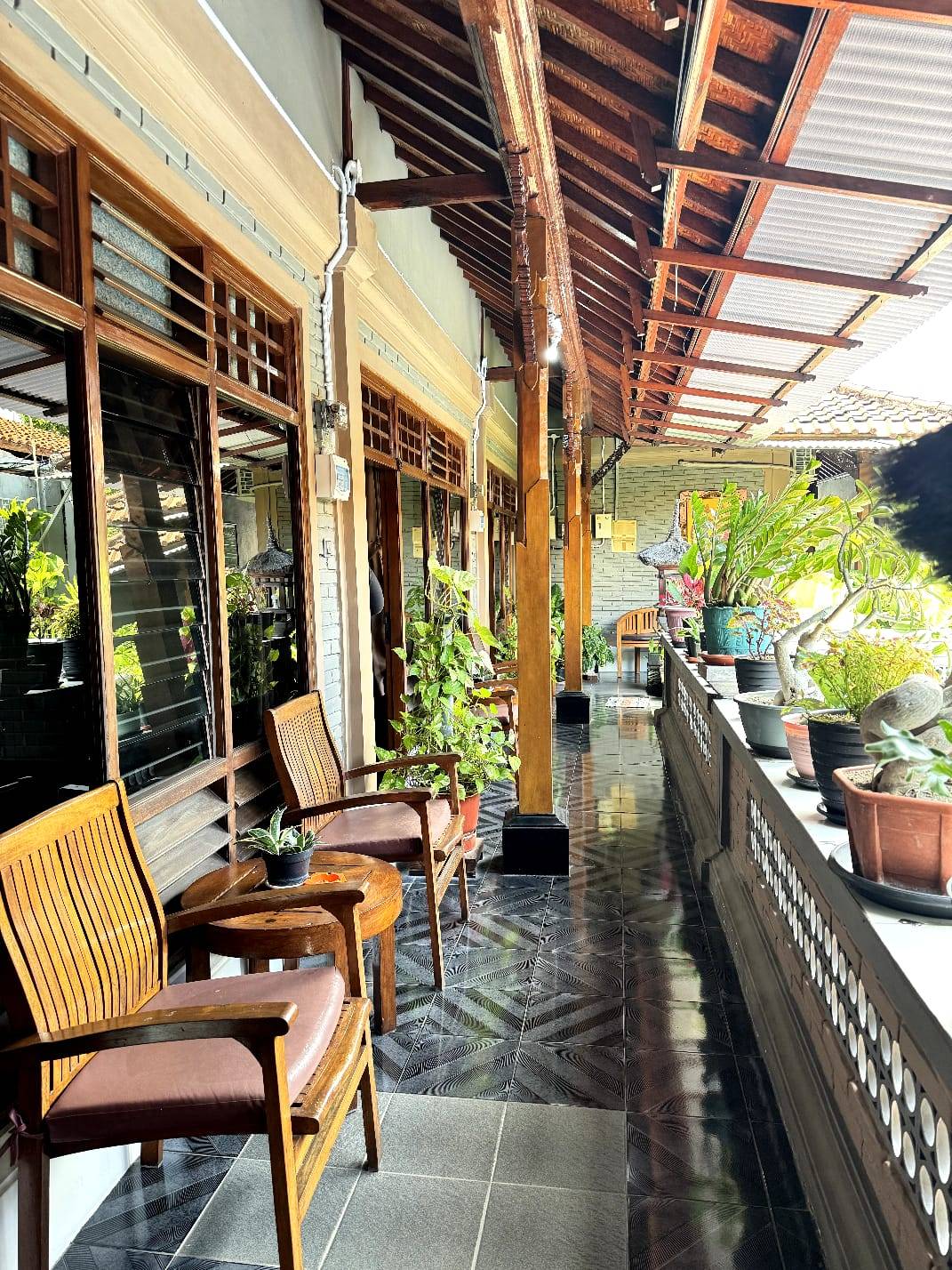 2 tempat tidur