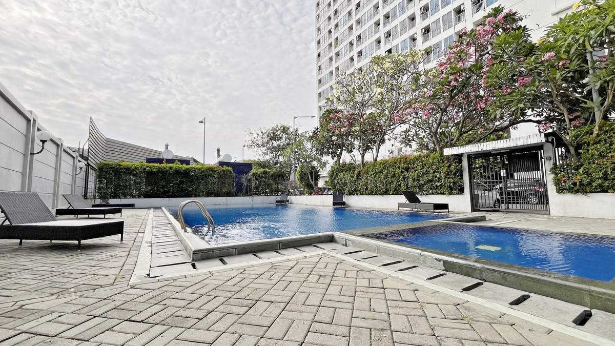 Foto Rukita Unit Apartemen Tifolia Pulomas - Studio City View #6