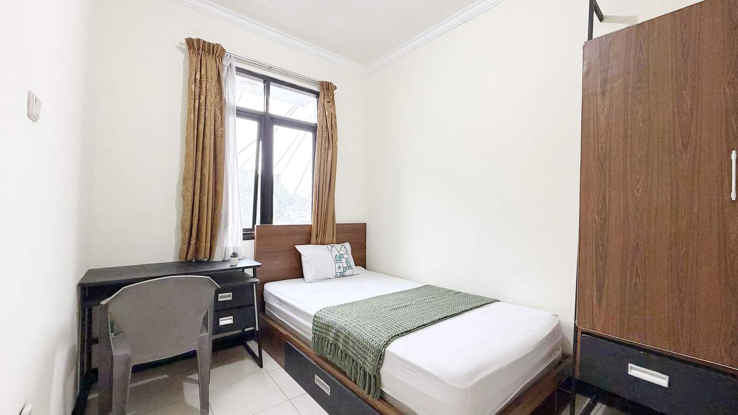Foto Rukita Unit Uma Kost Griya Billa Sekeloa Bandung (Available on 29 May 2026)