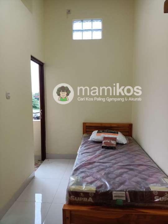 Kost Cut Mutia Tipe B Rawalumbu Bekasi