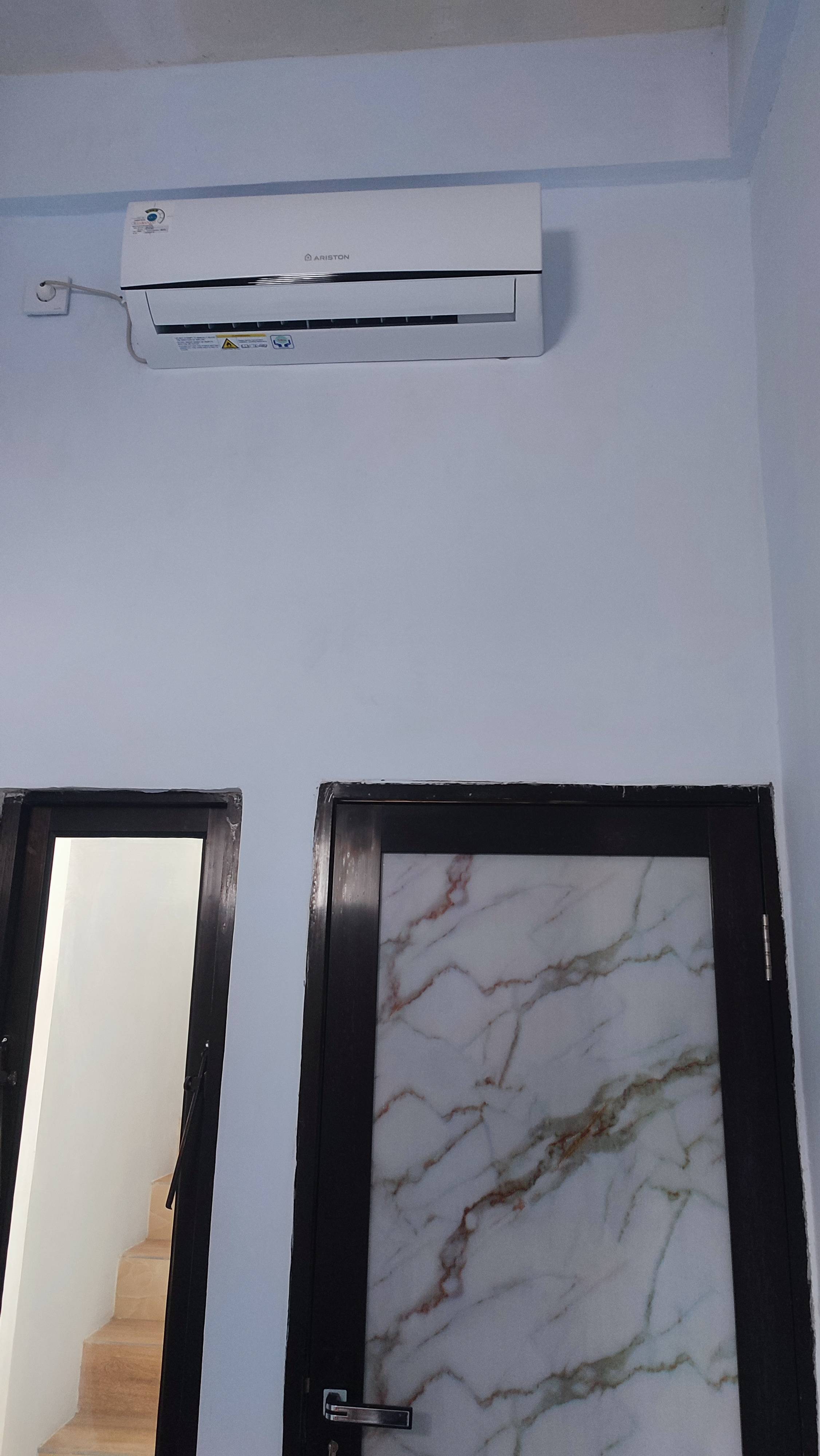 AC
