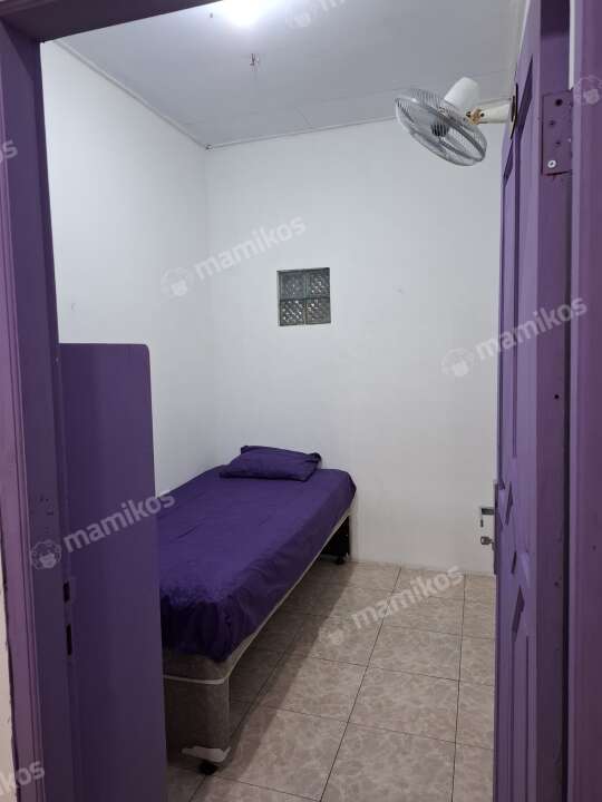 Kost Ungu Ungu Ciracas Jakarta Timur