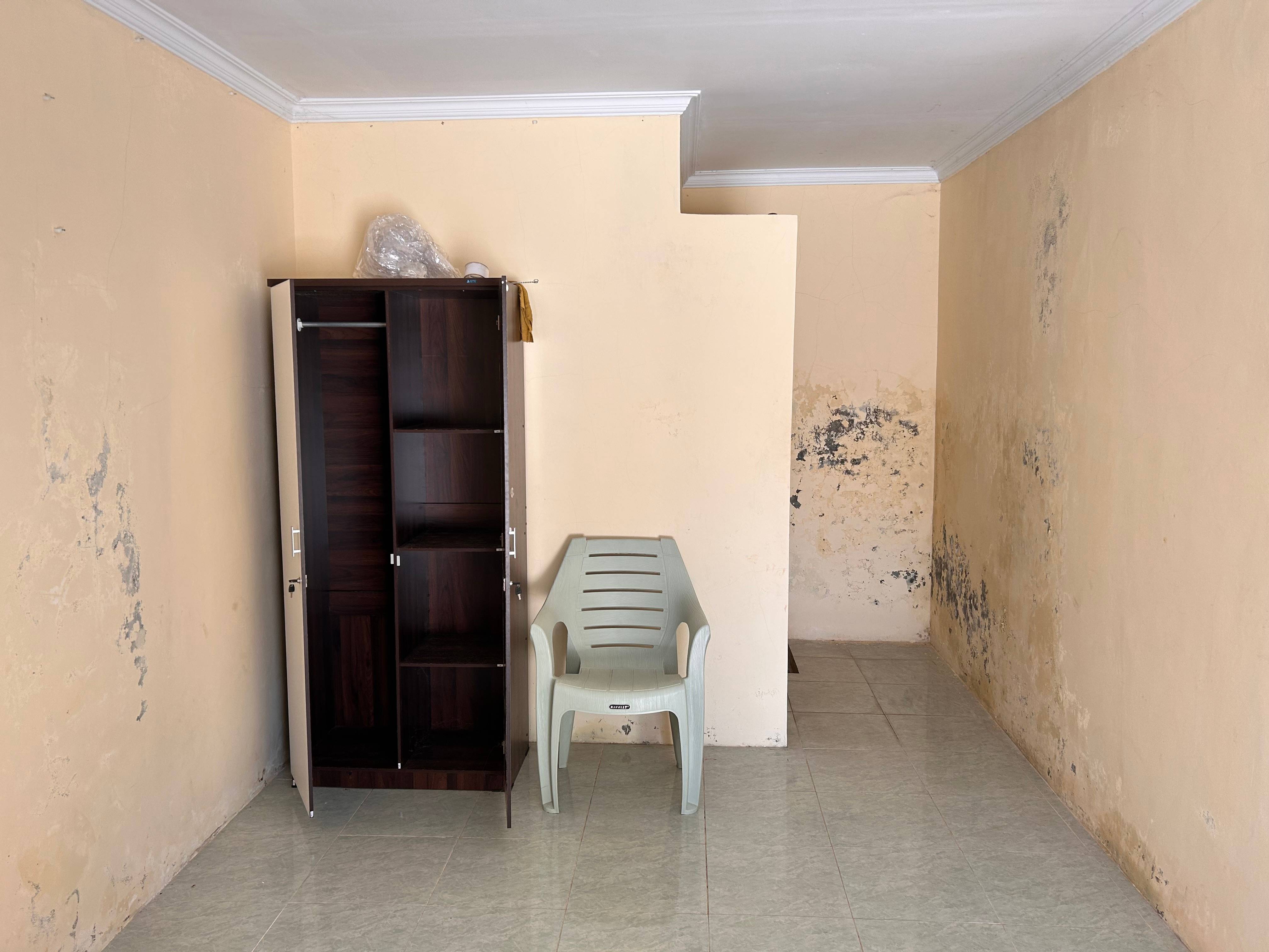 Kamar Timur 2
