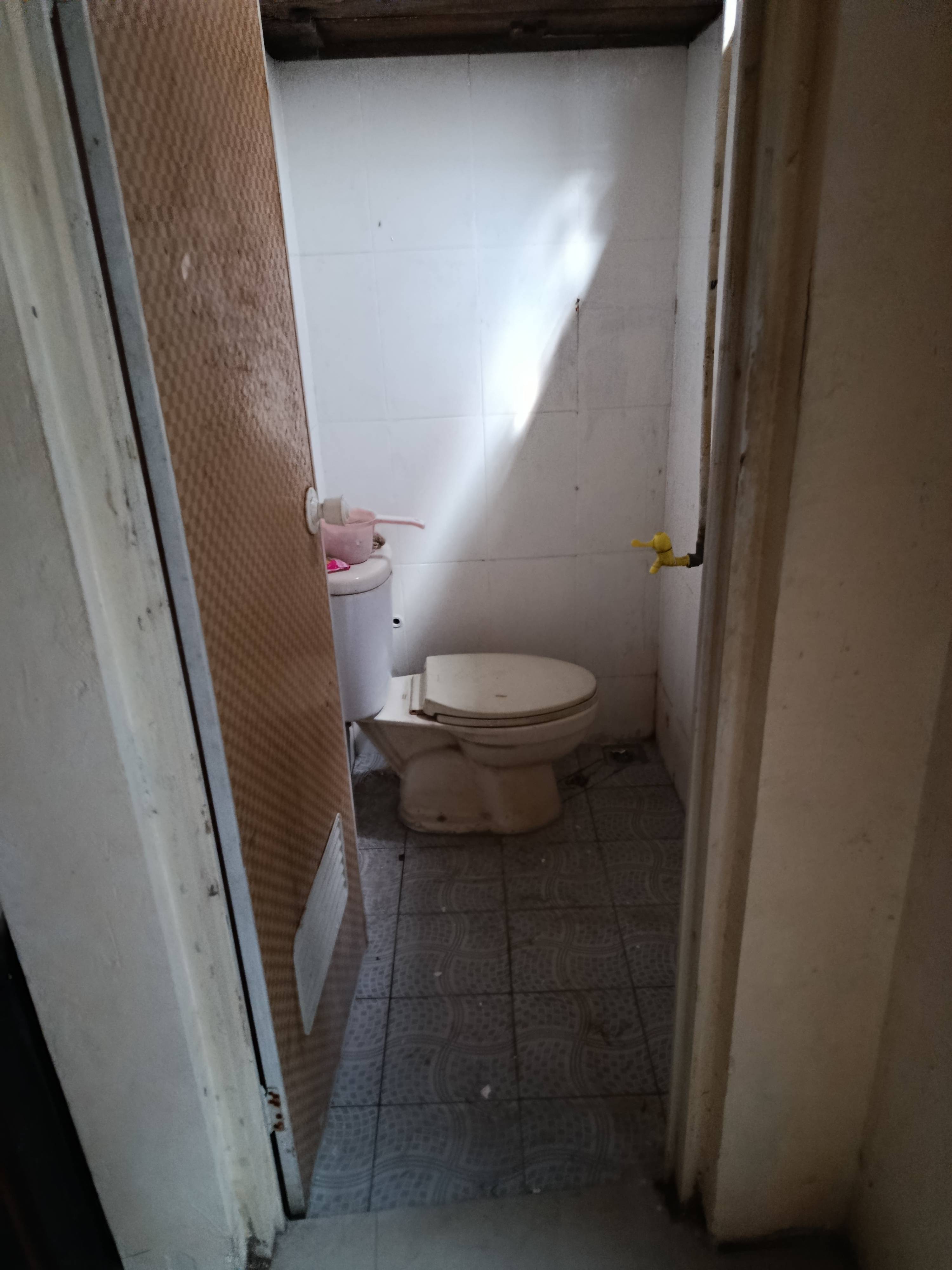 Kamar mandi bersama