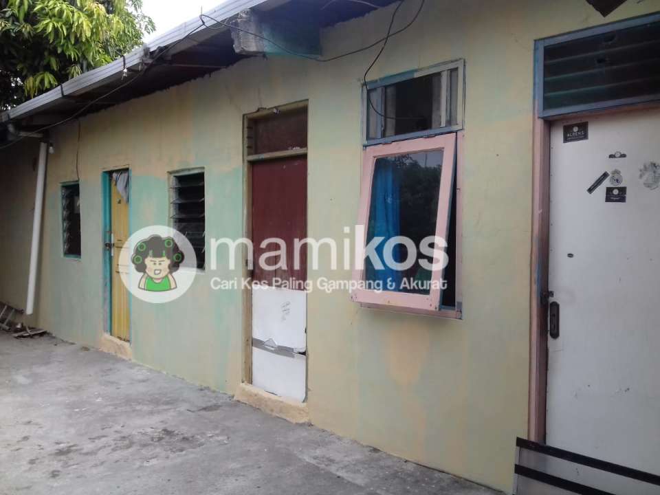 Kost Warnet 007 Kebayoran Baru Jakarta Selatan