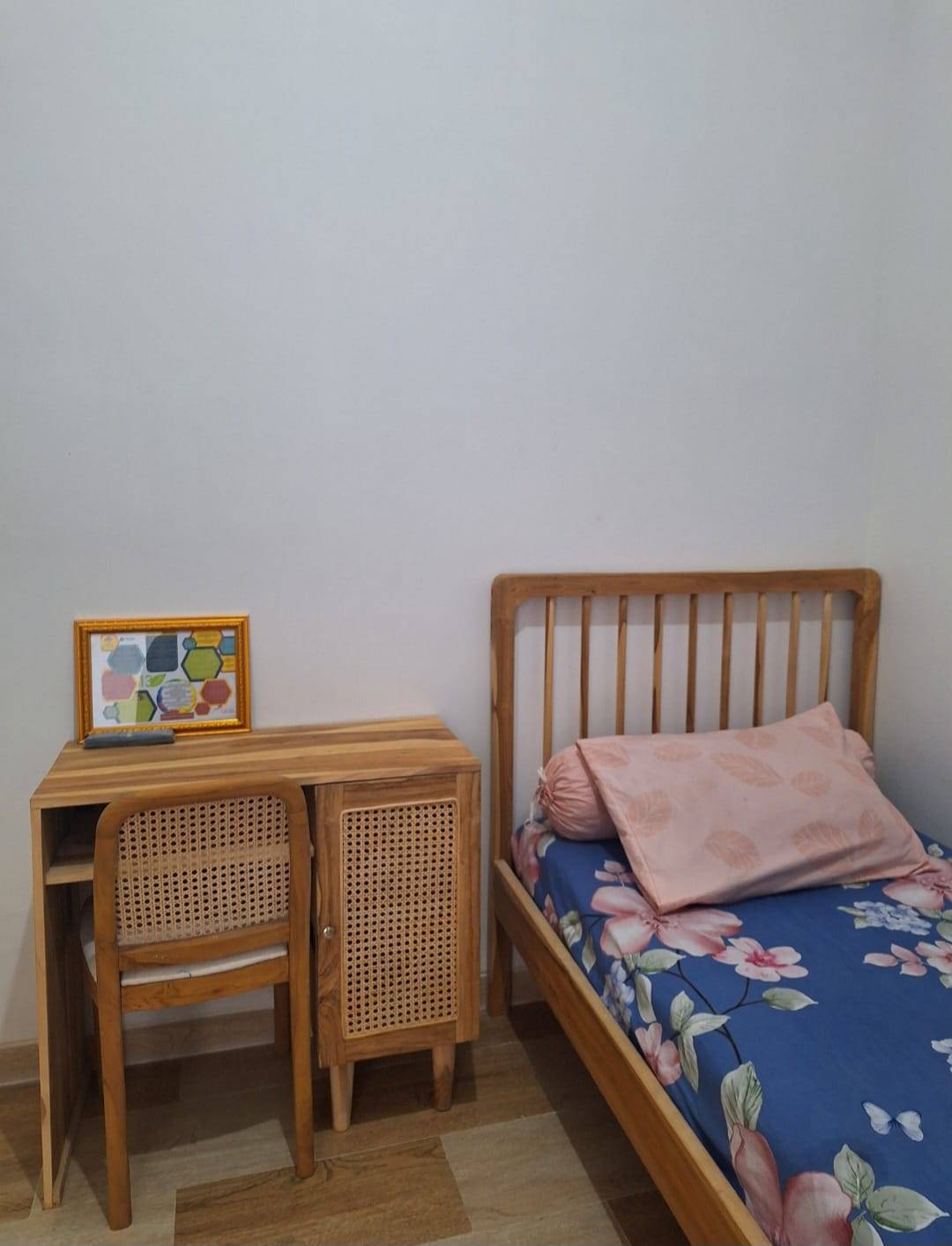 Kamar Single Bed