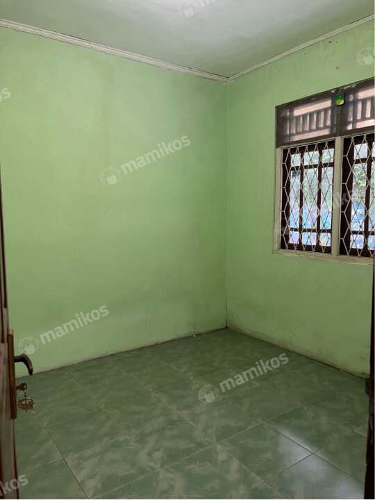 Kost Ibu Trias Jagakarsa Jakarta Selatan