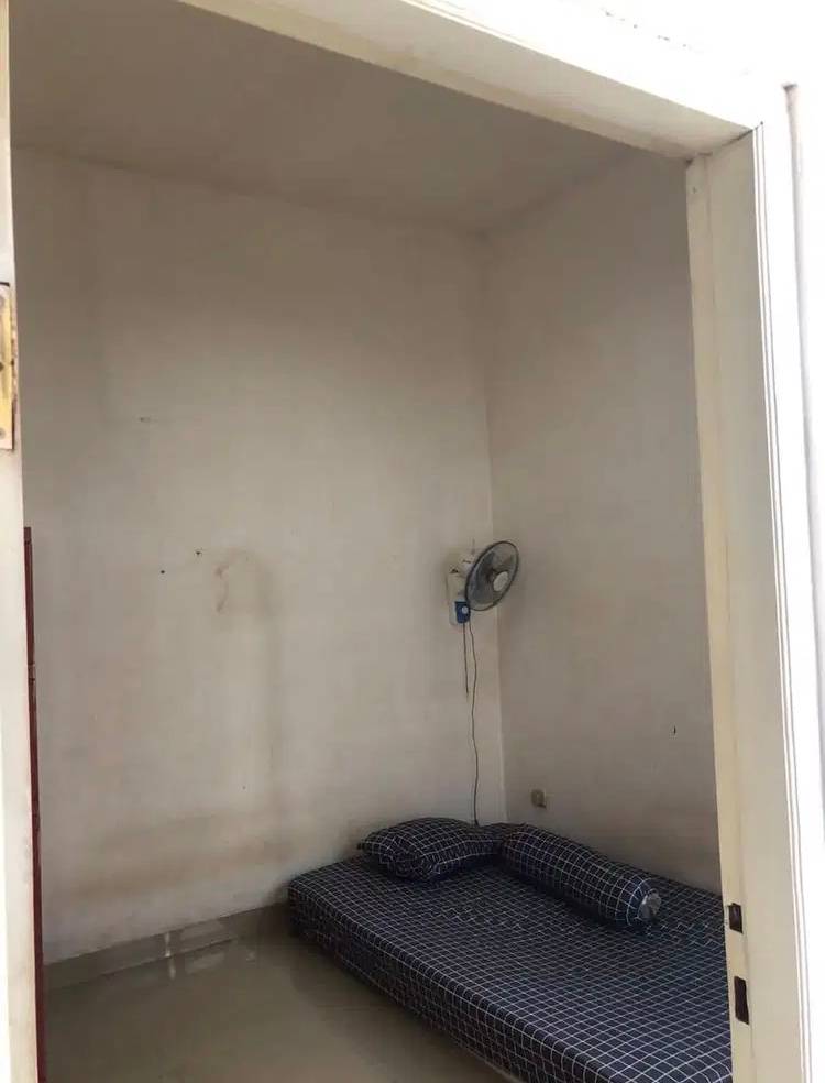 Kamar Kost 5