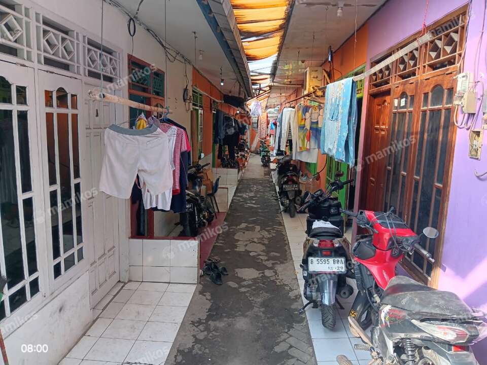 Kost Nanang Standart Kelapa Dua Tangerang