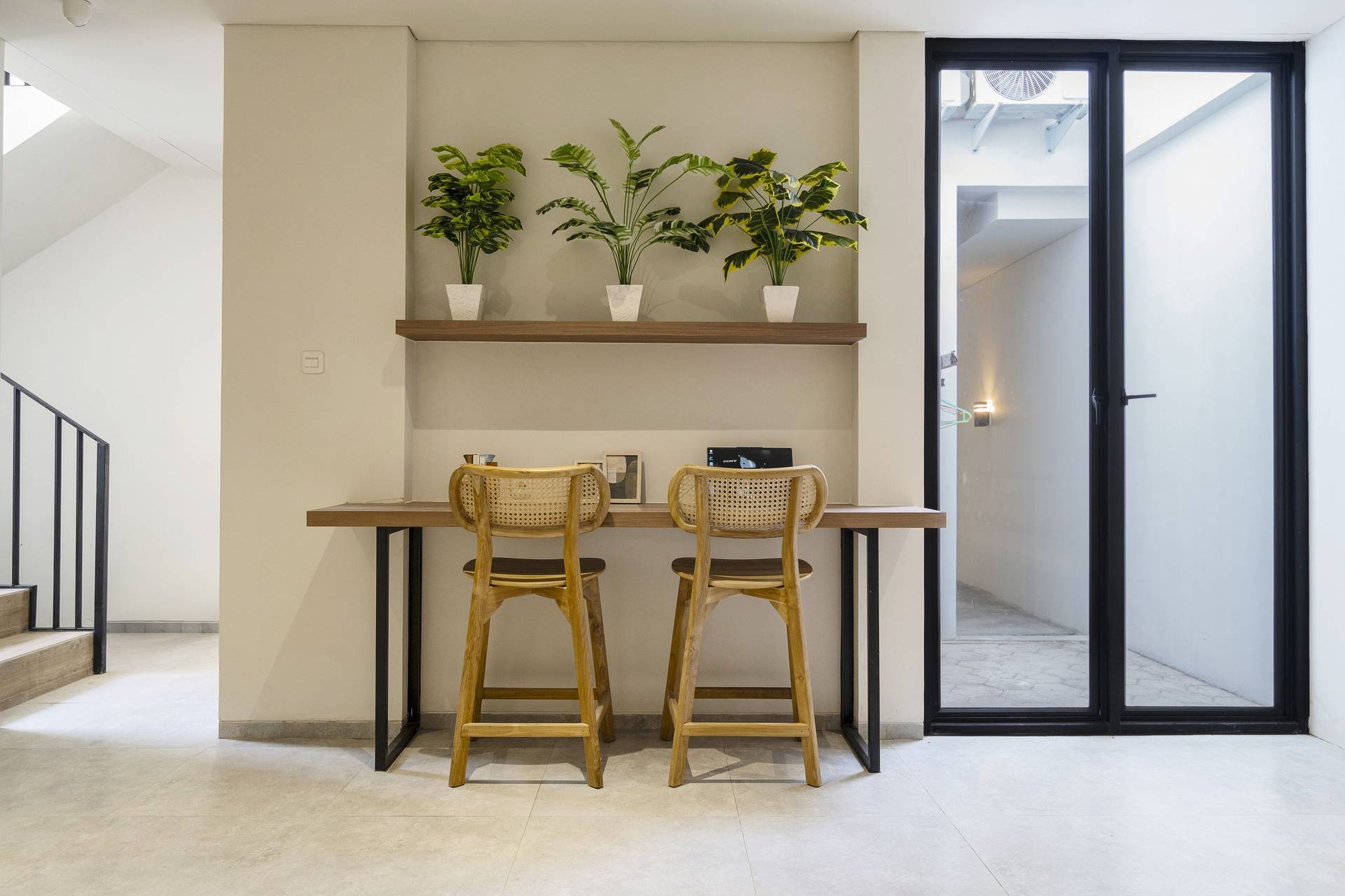 https://images.rukita.co/ais/efc242a9-5f90-4756-aa7a-10036a2c84fd.jpg