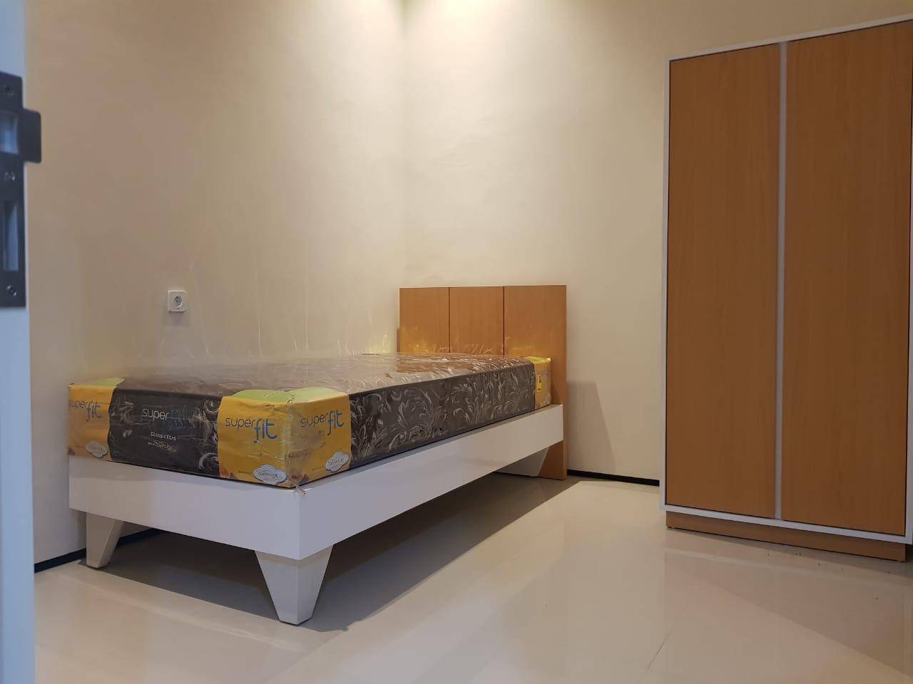 Deluxe jendela dalam