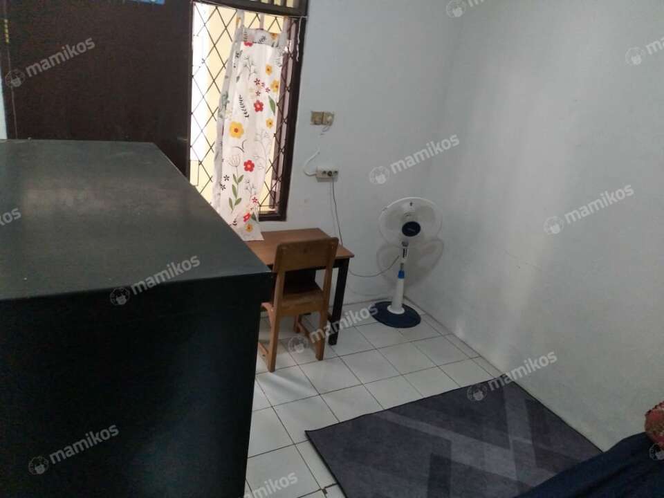 Kost Kpop 2 STAN Kalimangso Pondok Aren Tangerang Selatan