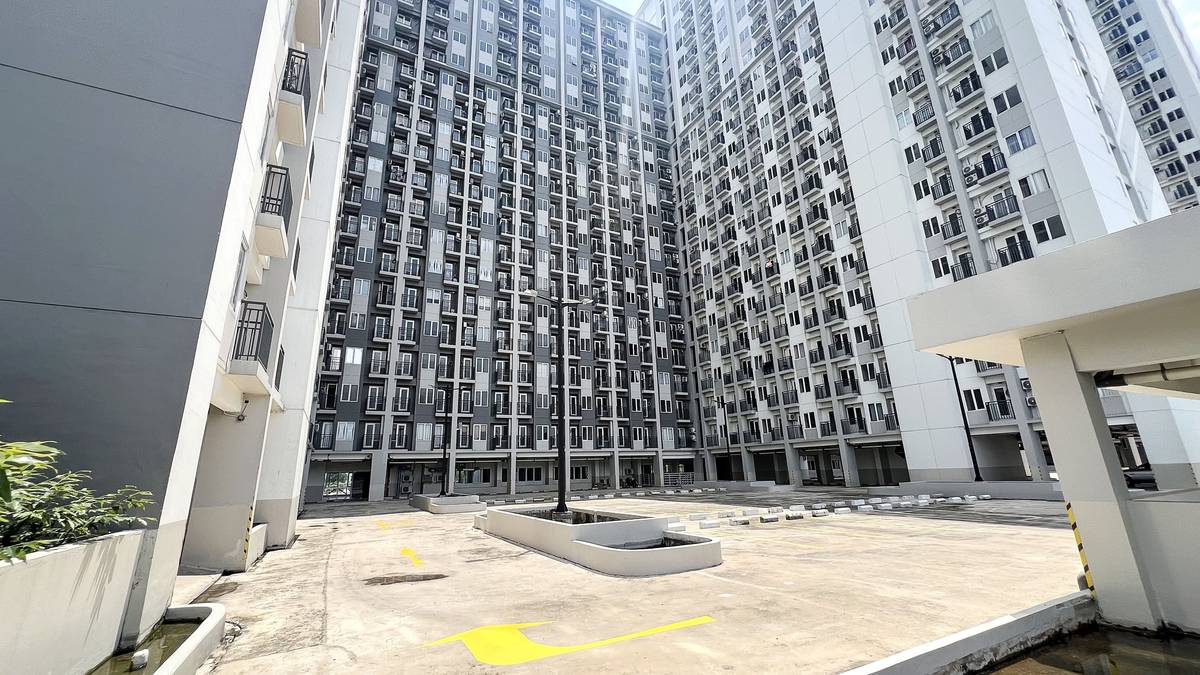 Foto Rukita Unit Apartemen Podomoro Golf View Tower Ekki - Studio City View #1