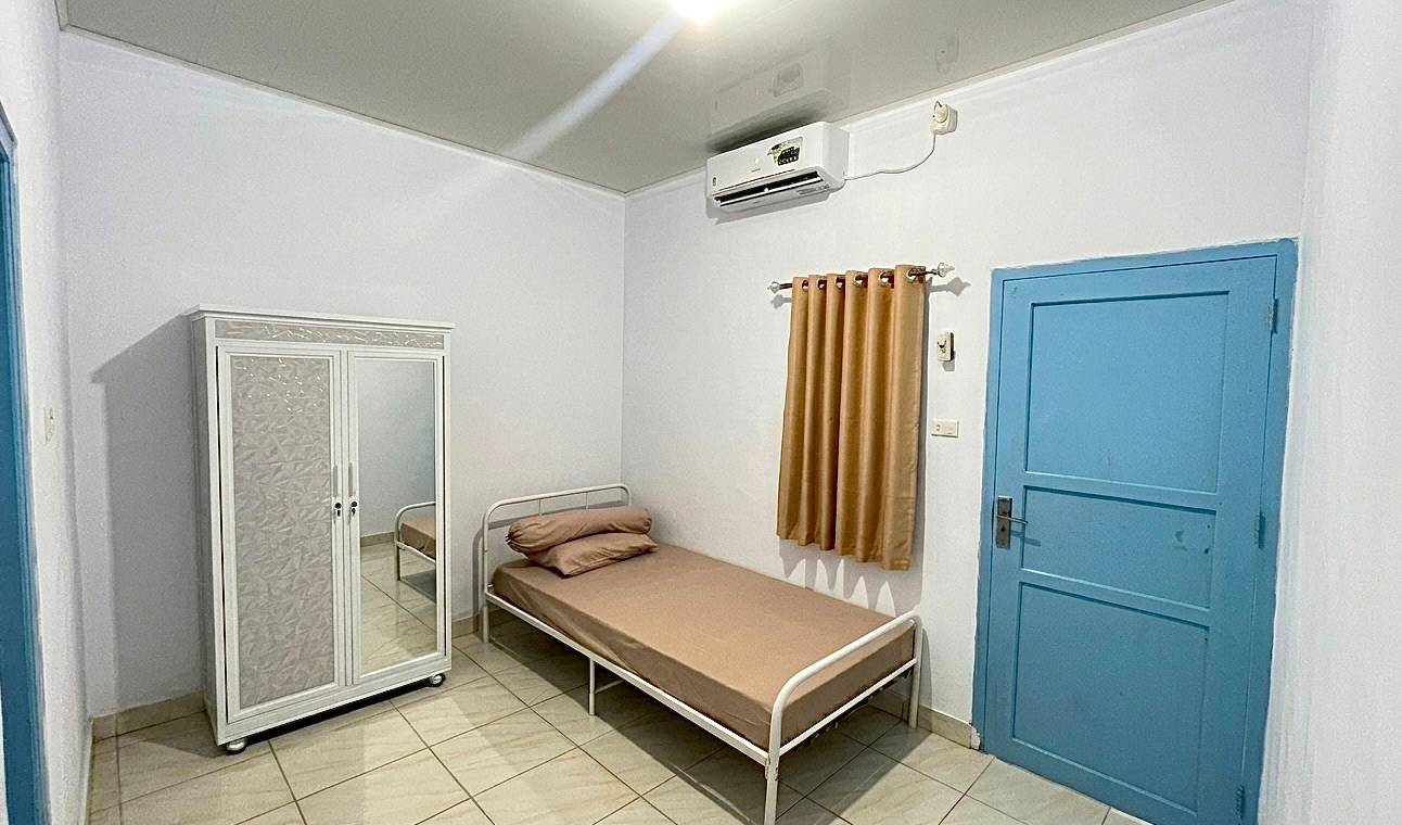 Kamar 04 dan 05
