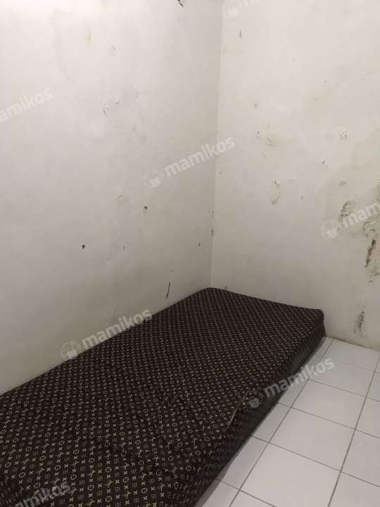 Kost Ibu Lovi 2 Duren Sawit Jakarta Timur