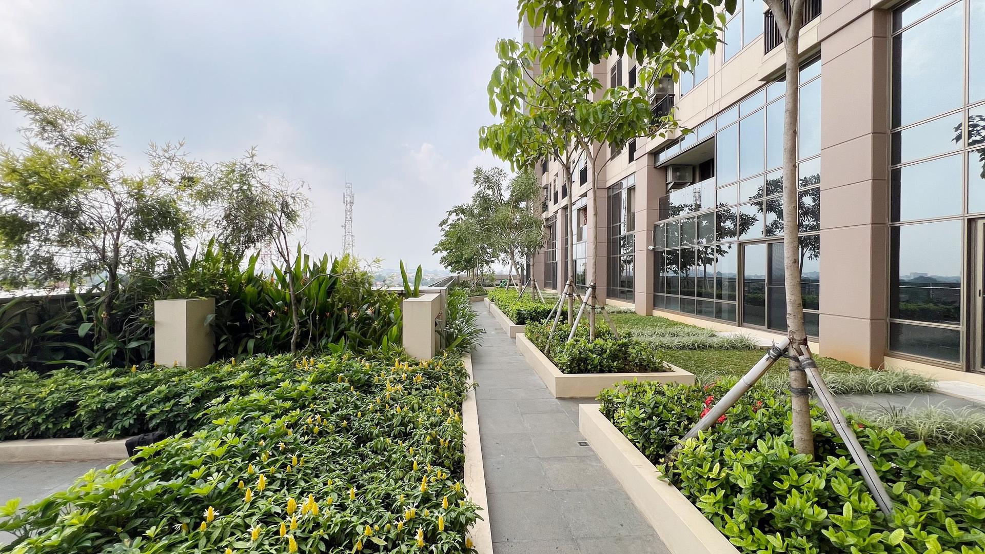 https://images.rukita.co/buildings/building/033fe6b1-1a9.jpg