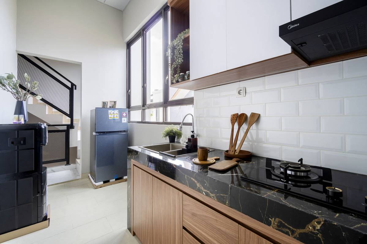 https://images.rukita.co/buildings/building/04373cd4-2141-4c91-95e1-5be50641a8fd.jpg
