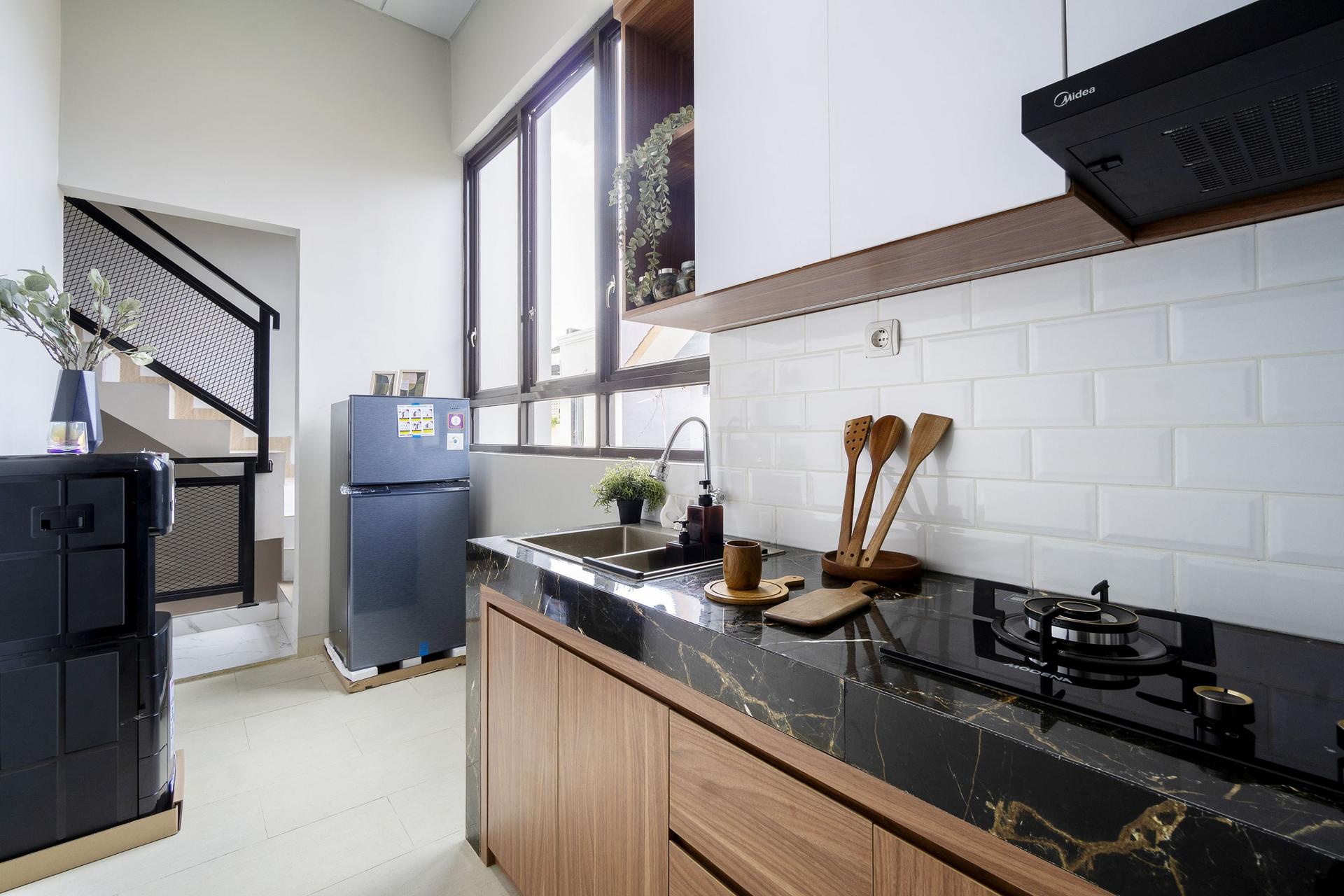 https://images.rukita.co/buildings/building/04373cd4-2141-4c91-95e1-5be50641a8fd.jpg