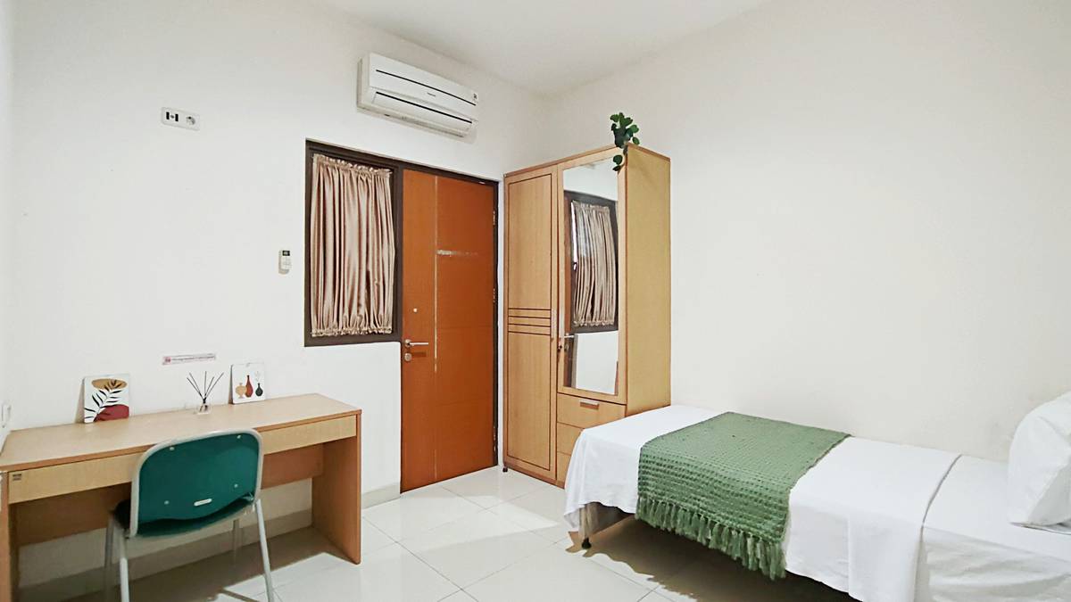 https://images.rukita.co/buildings/building/08195b08-5ab.jpg