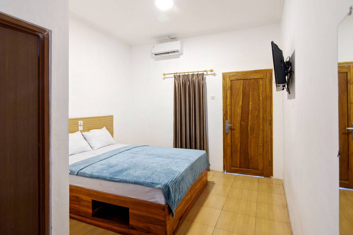 https://images.rukita.co/buildings/building/088cc337-b31.jpg