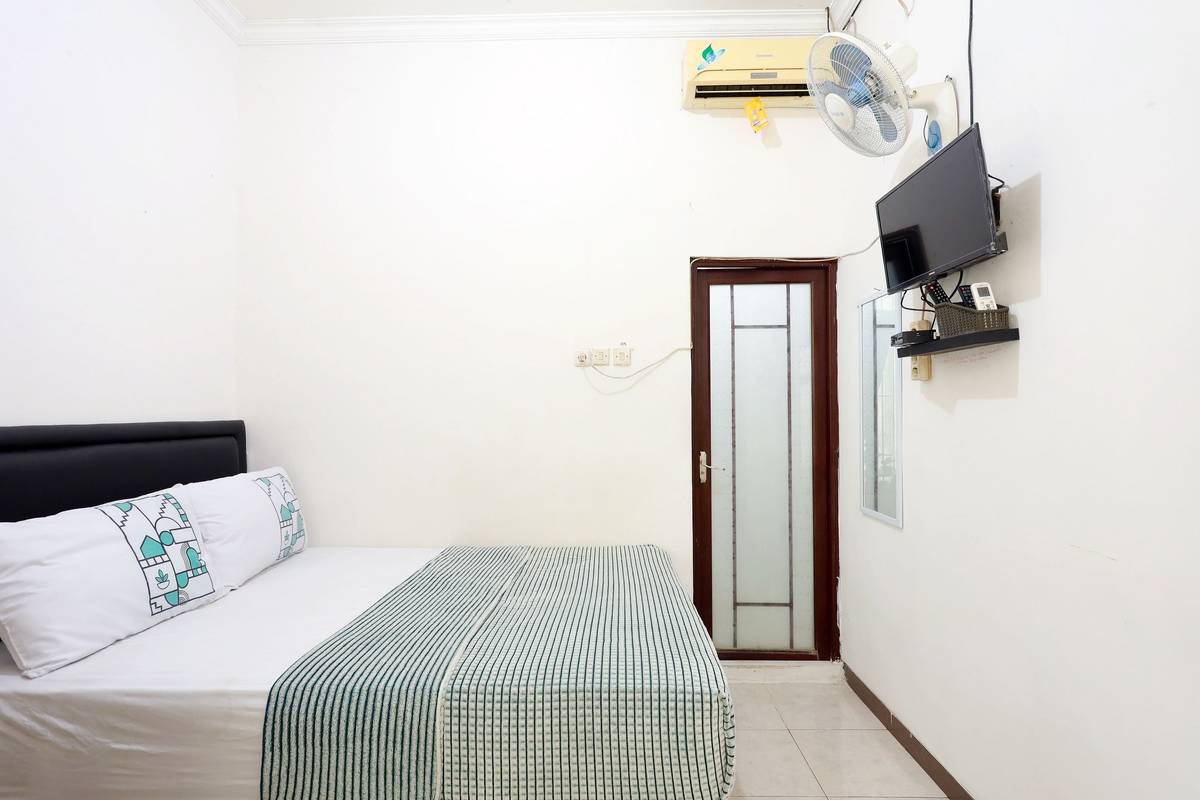 https://images.rukita.co/buildings/building/090d7b85-066.jpg