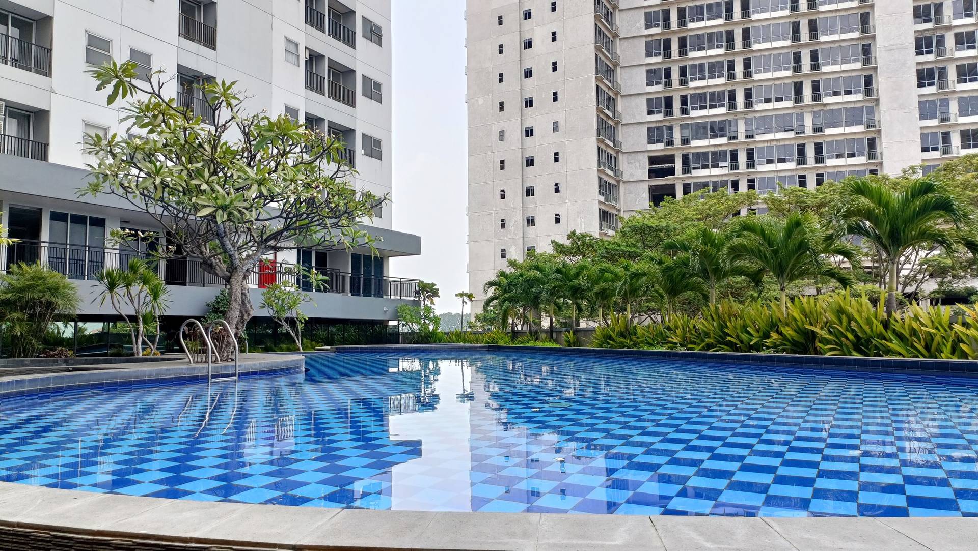 https://images.rukita.co/buildings/building/0913257d-c6c6-410f-b130-0f73a6d9529c.jpg