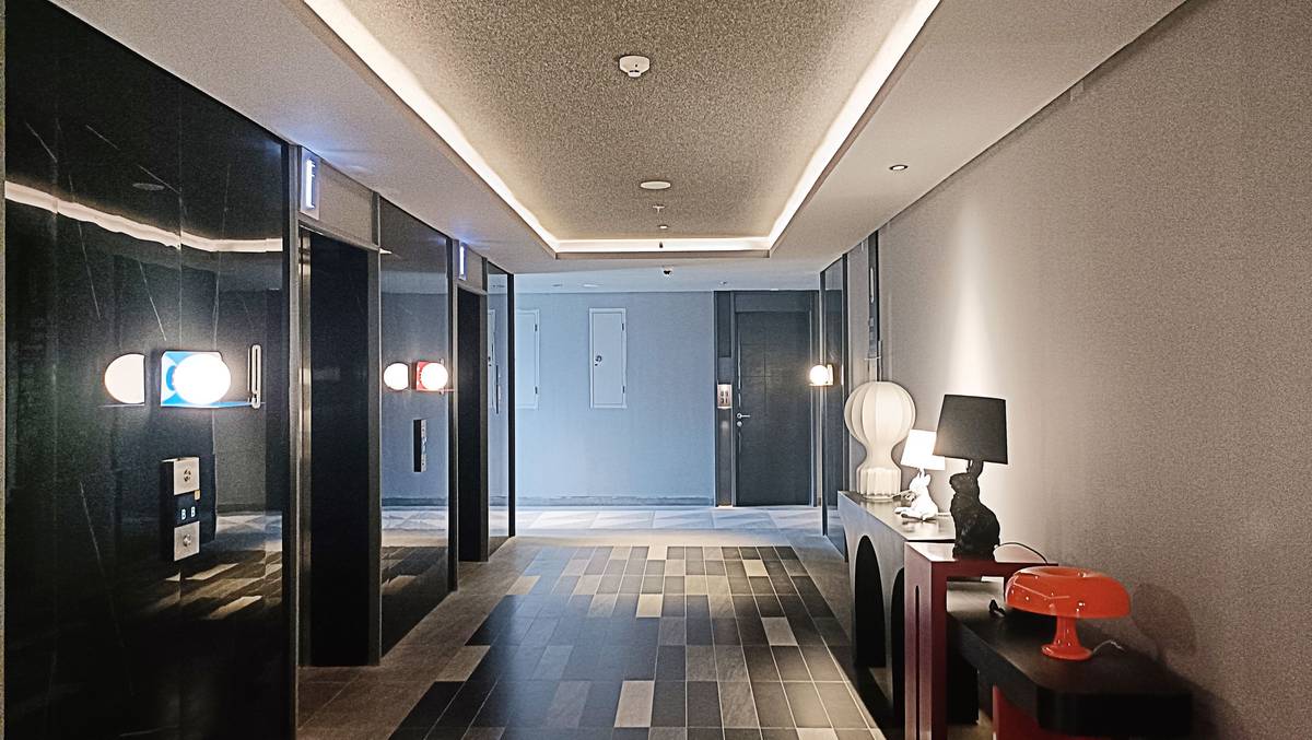 https://images.rukita.co/buildings/building/0aa8b095-af0.jpg
