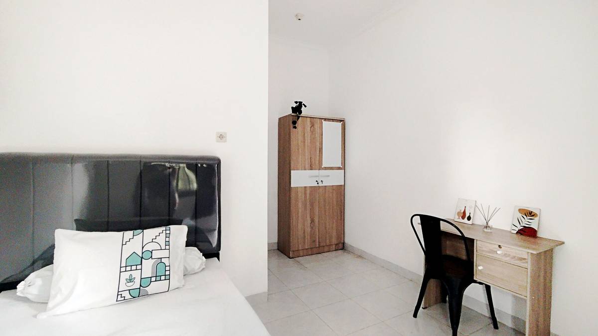 https://images.rukita.co/buildings/building/0b92a0ce-eabf-4589-8cb9-12093f3a73b8.jpg