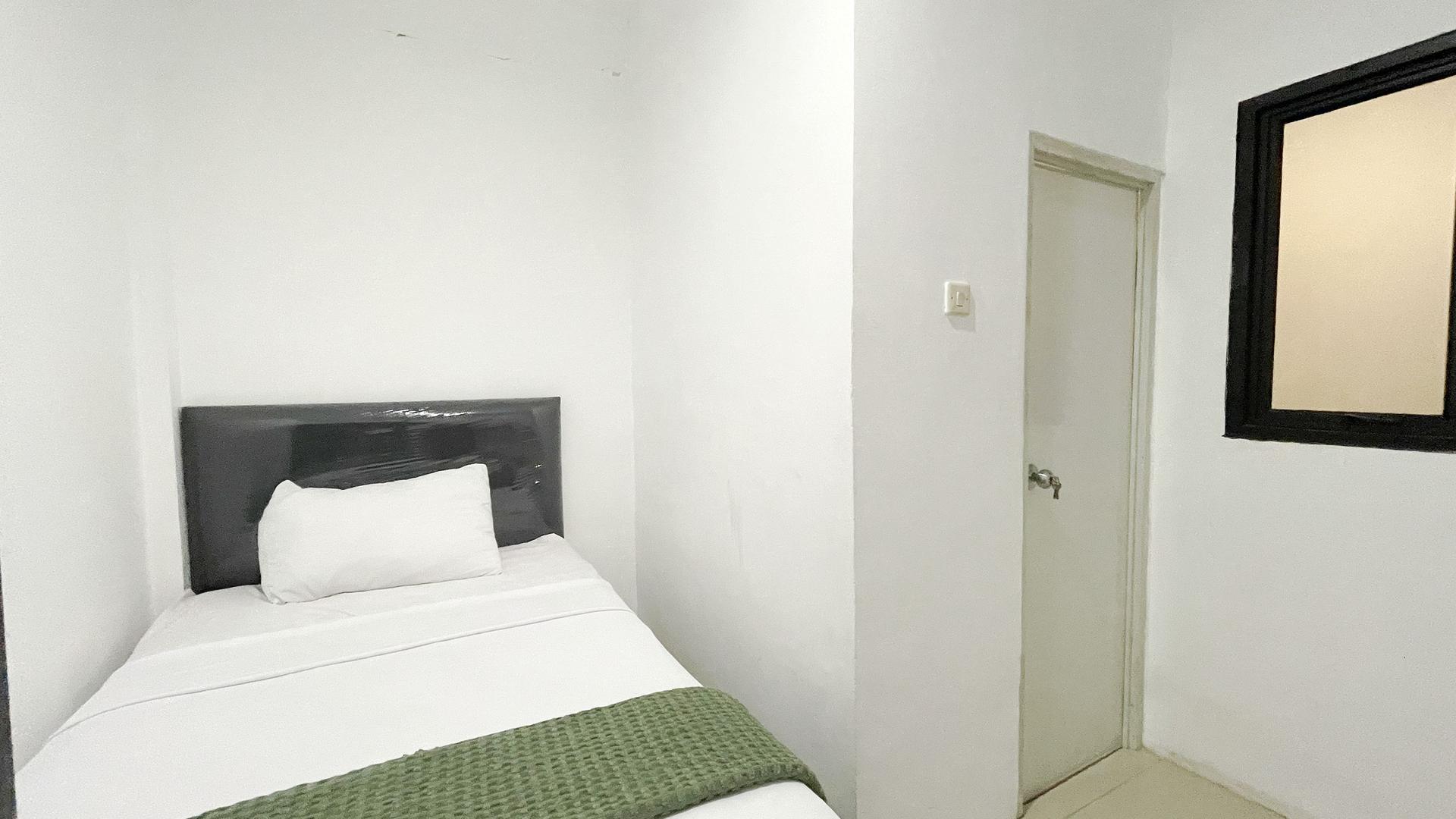 https://images.rukita.co/buildings/building/0bcfcd64-00a.jpg