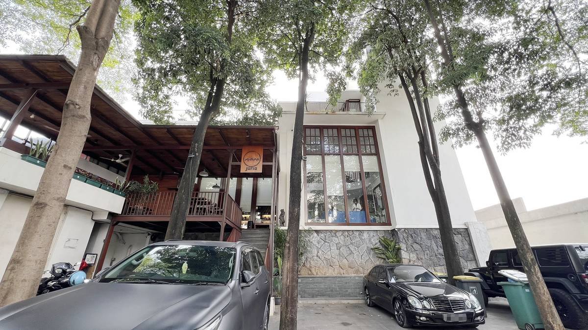 https://images.rukita.co/buildings/building/0c623388-858.jpg