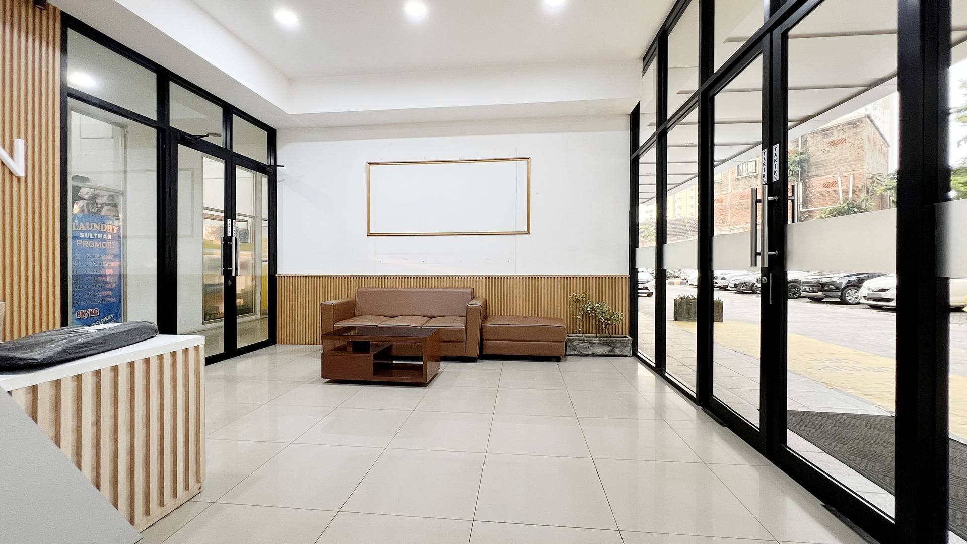 https://images.rukita.co/buildings/building/0c705f85-6b9a-462d-b9f9-915cb7db5026.jpg