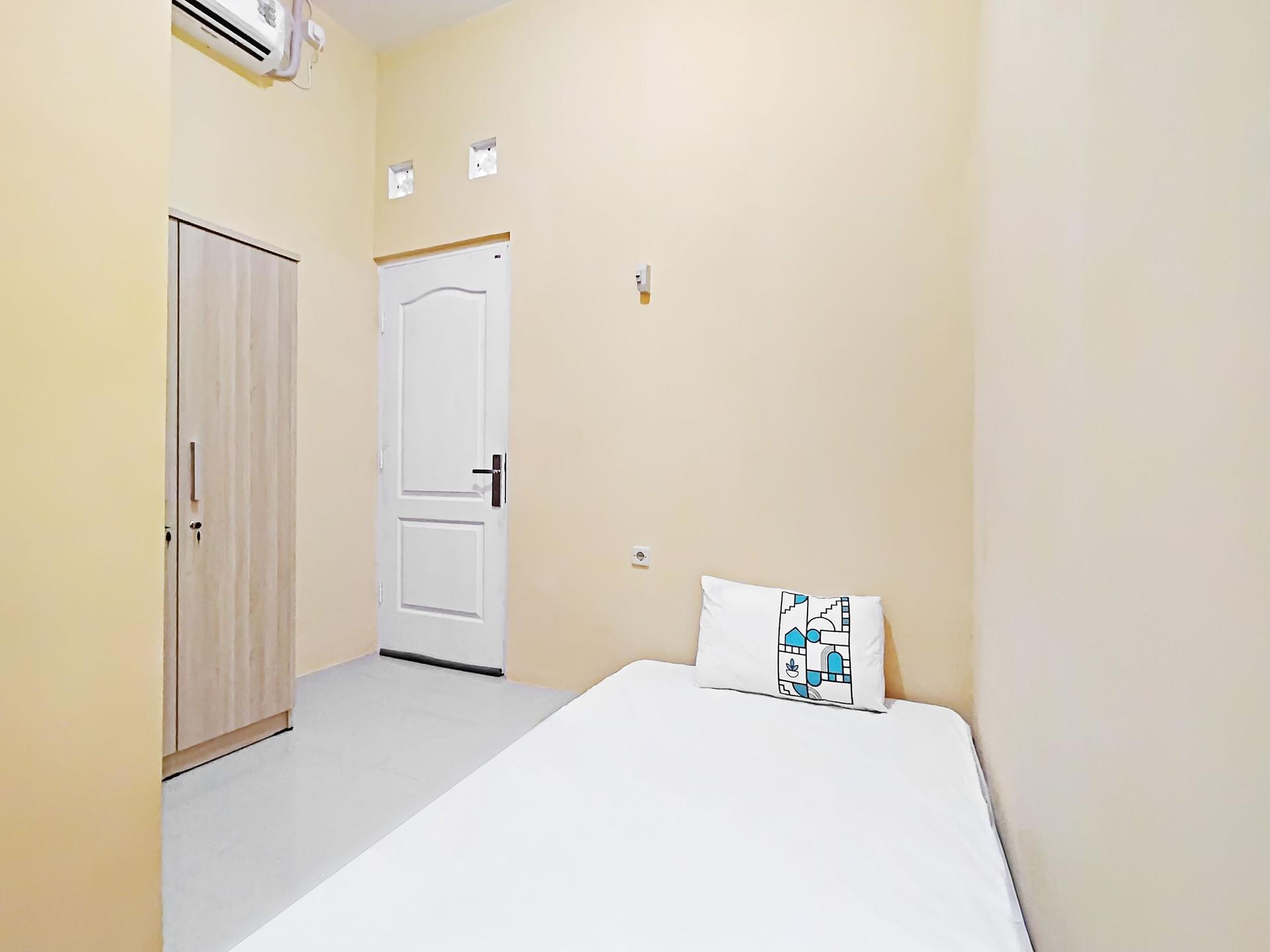 https://images.rukita.co/buildings/building/0ccac282-7356-4304-91fd-d392834e8c13.jpg