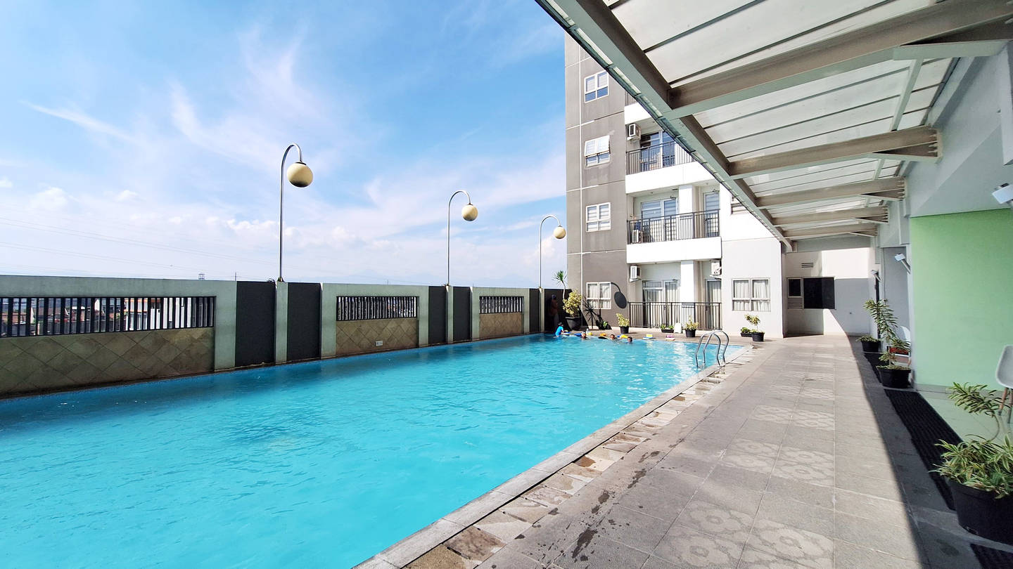 https://images.rukita.co/buildings/building/0cd844f3-b50.jpg