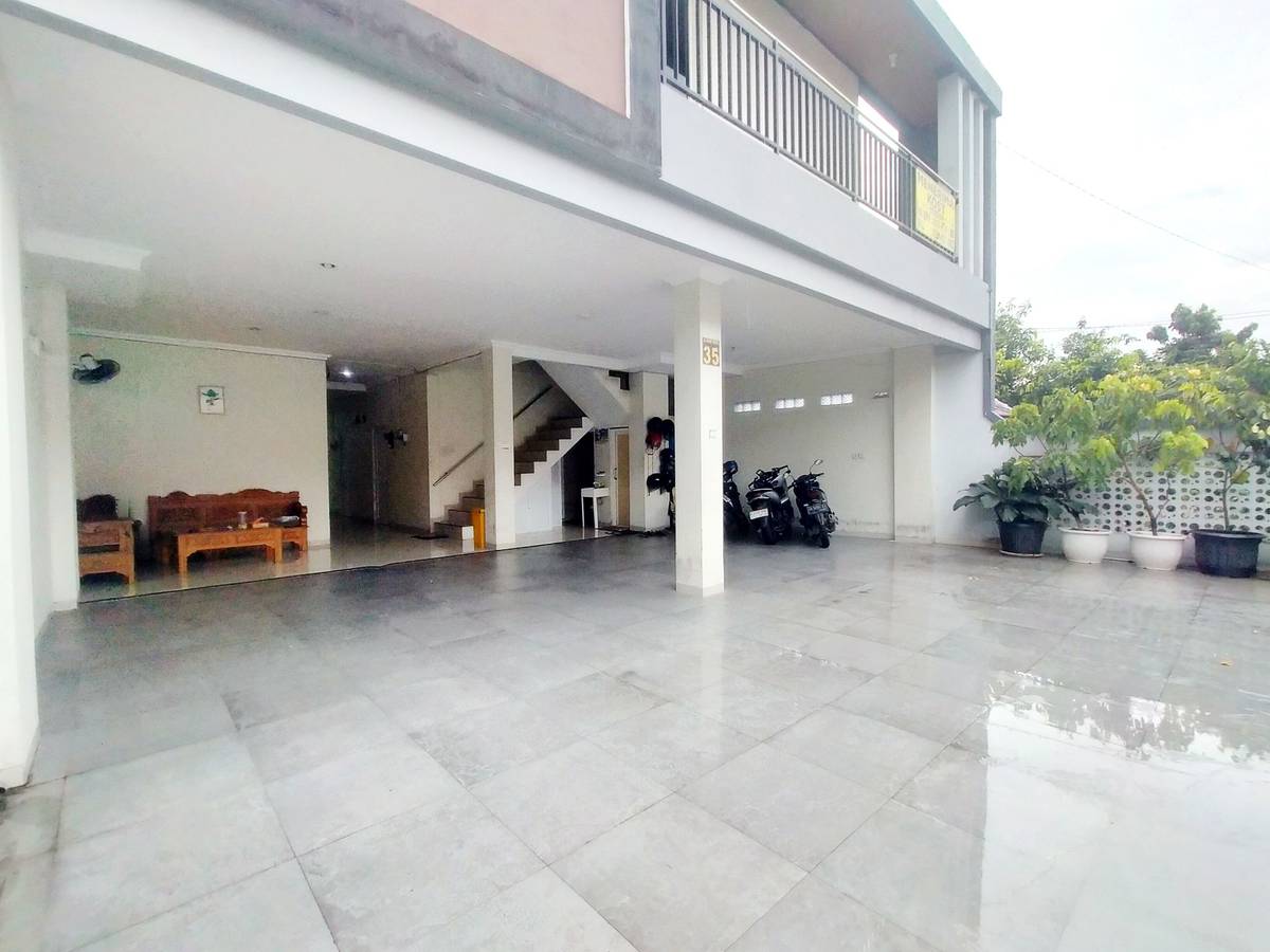 https://images.rukita.co/buildings/building/0d1f527b-c7fb-4540-9bd3-e0aadedf6579.jpg